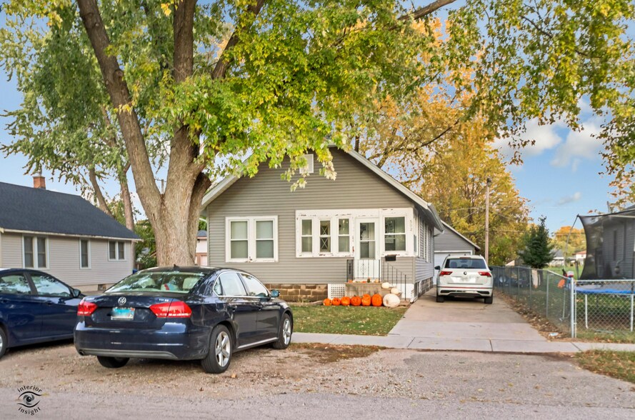 502 S Gladstone Ave, Aurora, IL à vendre - Photo principale - Image 1 de 1