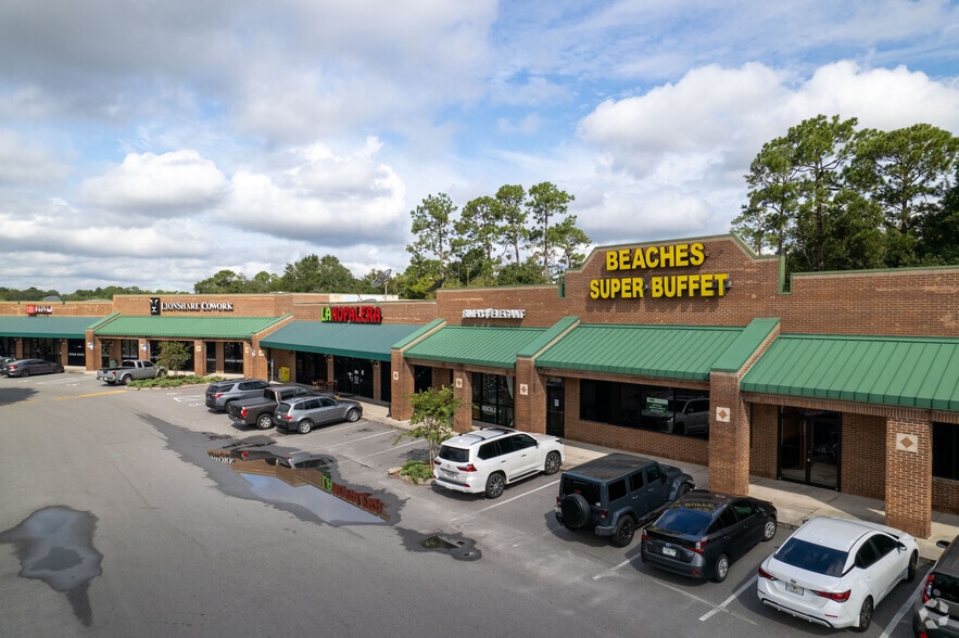 14333 Beach Blvd, Jacksonville, FL for lease - Building Photo - Image 2 of 9