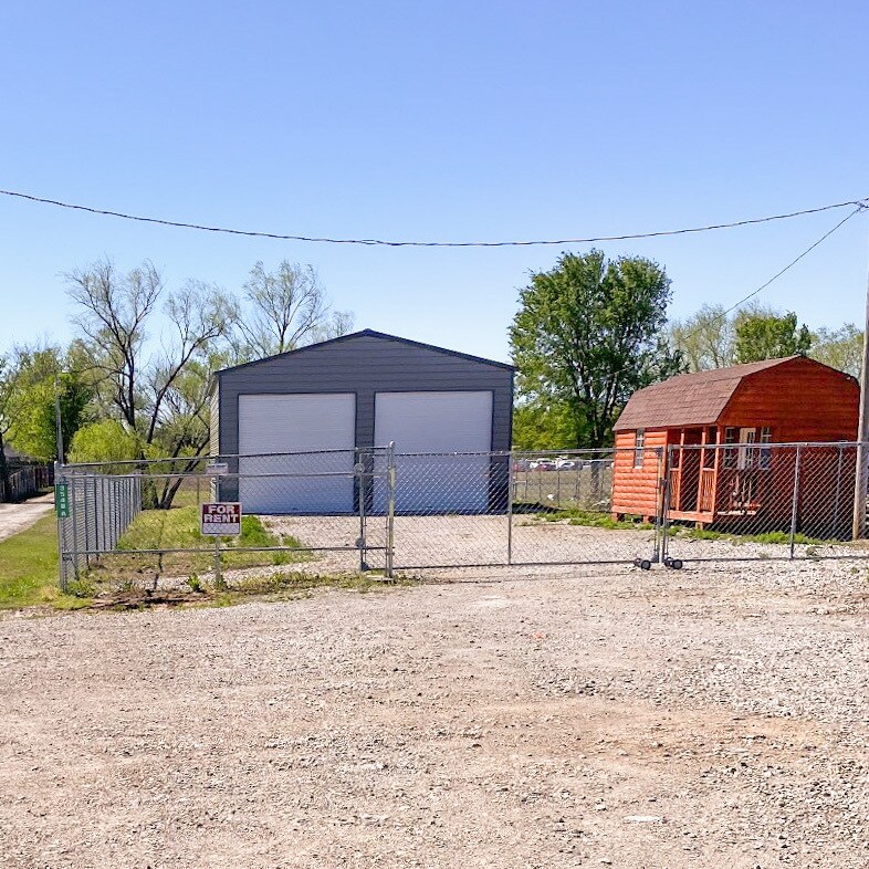 3548A W 151st St, Kiefer, OK à louer Photo du bâtiment- Image 1 de 5