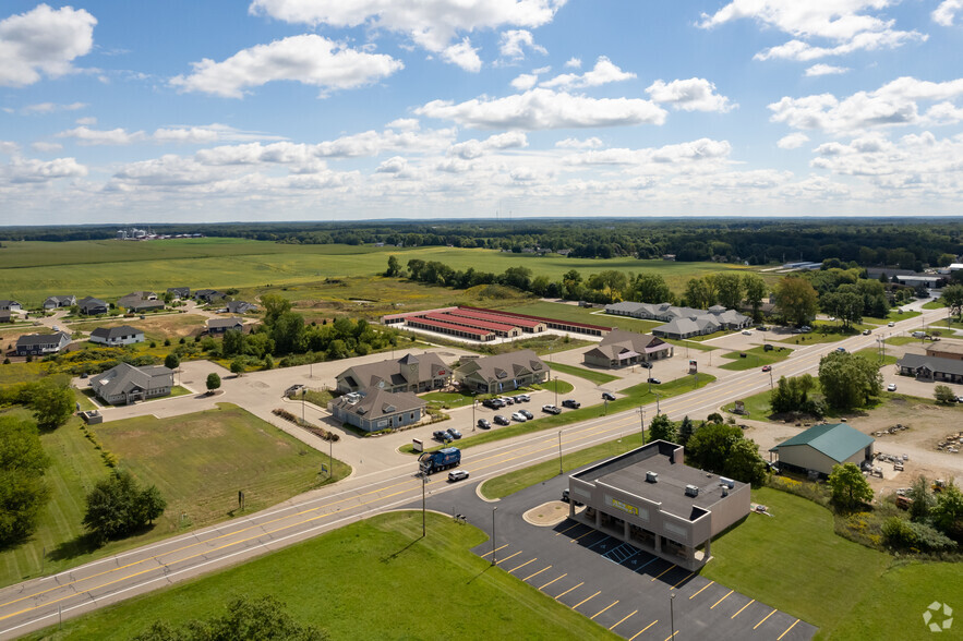 8880 N 32nd St, Richland, MI for lease - Aerial - Image 2 of 4