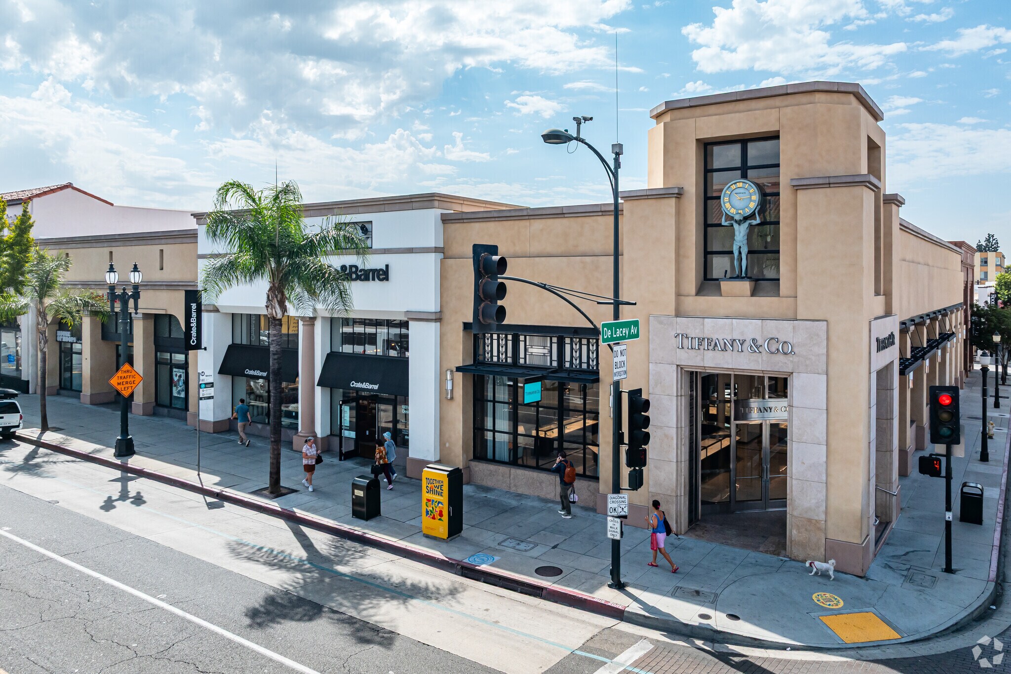 58 W Colorado Blvd, Pasadena, CA for sale Primary Photo- Image 1 of 1