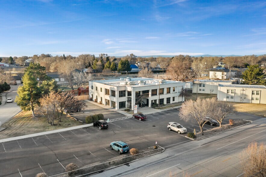 1993 E 8th N, Mountain Home, ID for sale - Building Photo - Image 3 of 15