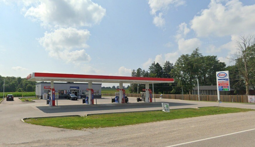 595771 Oxford 59, Woodstock, ON à vendre - Photo du bâtiment - Image 2 de 9