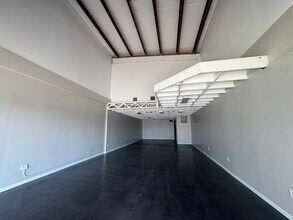 3505 Highway 146, Bacliff, TX for lease Interior Photo- Image 2 of 5