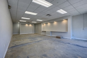 Greenwood Hwy, Clinton, SC for lease Interior Photo- Image 1 of 3