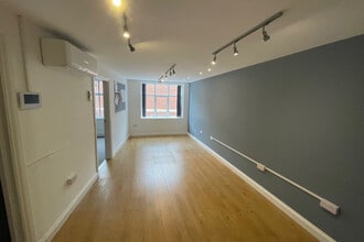 Priory Walk, Doncaster for lease Interior Photo- Image 2 of 3