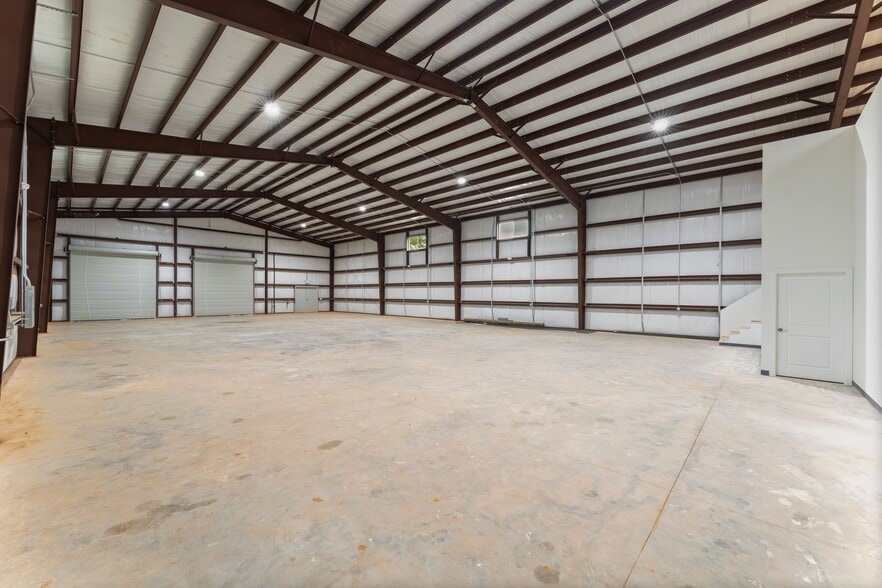 810 Honea Egypt Rd., Magnolia, TX for lease - Interior Photo - Image 3 of 3