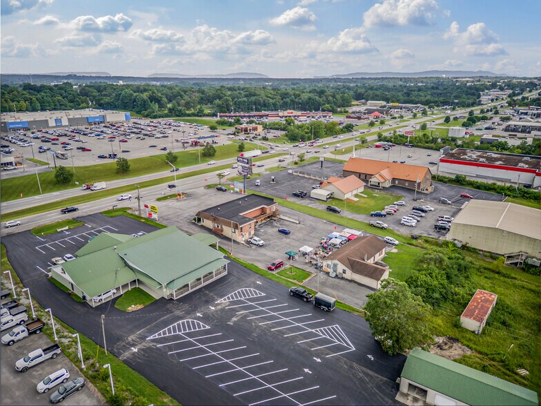 2627 N Main St, Crossville, TN for sale - Aerial - Image 2 of 13