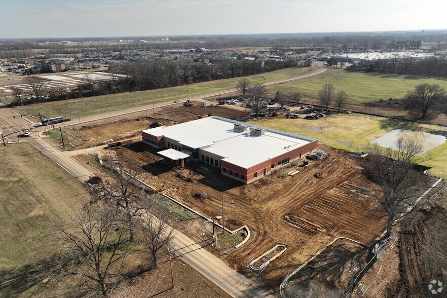 4963 W Union Rd, Millington, TN for sale - Building Photo - Image 2 of 3