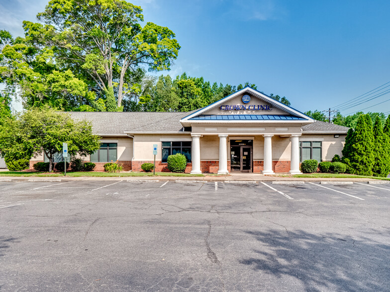 4500 S Tryon St, Charlotte, NC à vendre - Photo du bâtiment - Image 1 de 1