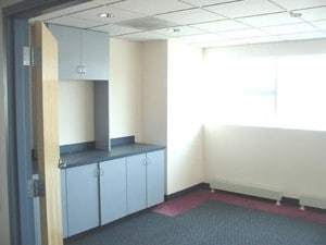 1818 W Jefferson St, Joliet, IL for lease - Interior Photo - Image 2 of 5
