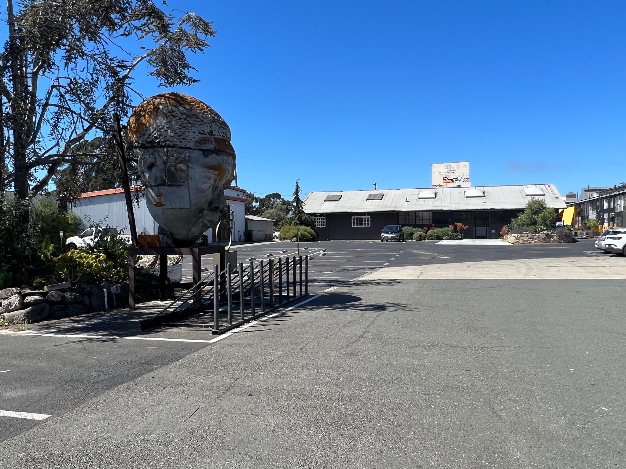 729 Heinz Ave, Berkeley, CA for lease Primary Photo- Image 1 of 2