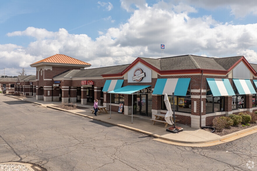 3536 Meridian Crossings Dr, Okemos, MI for lease - Building Photo - Image 1 of 1
