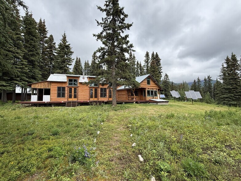 NHN (Nizina Road) McCarthy, Glennallen, AK à vendre - Photo du bâtiment - Image 3 de 85
