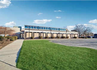 Plus de détails pour 2805 Beaver Ave, Des Moines, IA - Commerce de détail à vendre