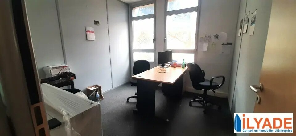 Bureau dans Aix-en-Provence à louer - Photo intérieure - Image 2 de 7