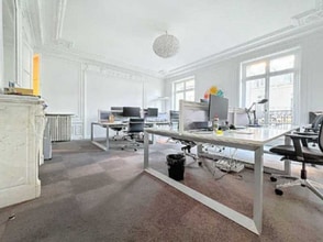 1-3 Rue De Penthièvre, Paris à louer Photo intérieure- Image 2 de 8