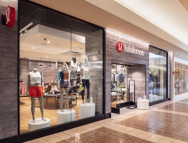 4301 W Wisconsin Ave, Appleton, WI à louer - Photo du bâtiment - Image 3 de 5