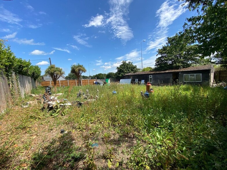 1 Bells Hill Rd, Basildon for lease - Building Photo - Image 3 of 3