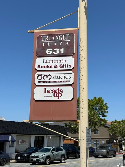 631 Cass St, Monterey, CA à louer - Photo du bâtiment - Image 3 de 6