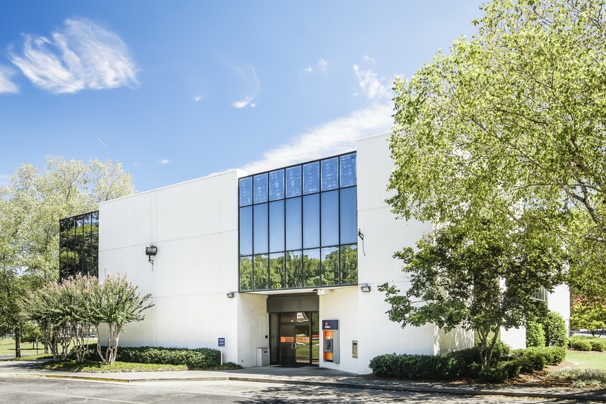 500 E Elm St, Rockmart, GA for lease - Building Photo - Image 2 of 6