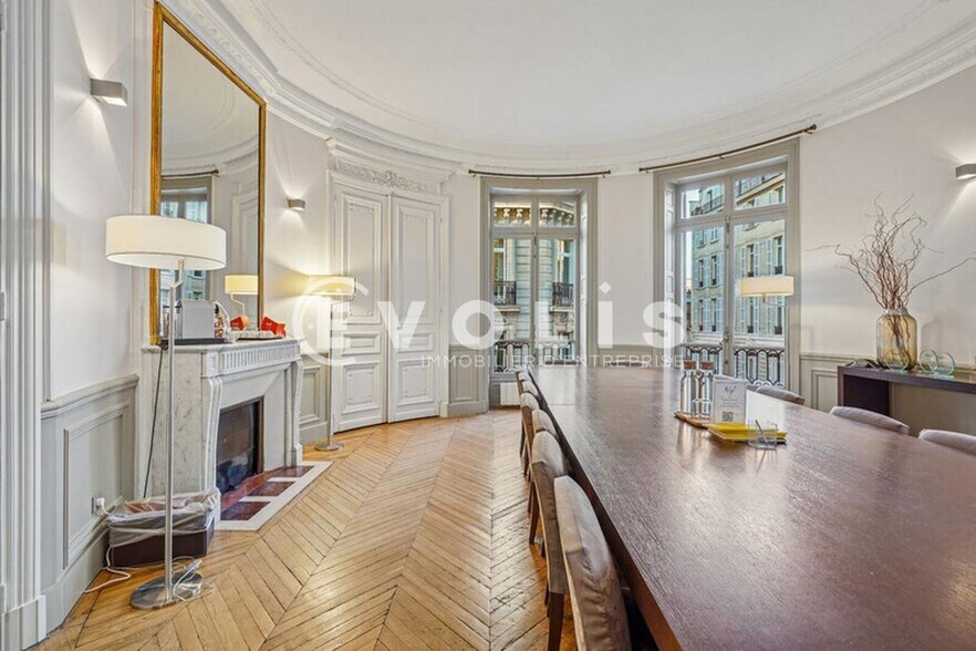 66 Rue De Monceau, Paris for sale - Building Photo - Image 3 of 15