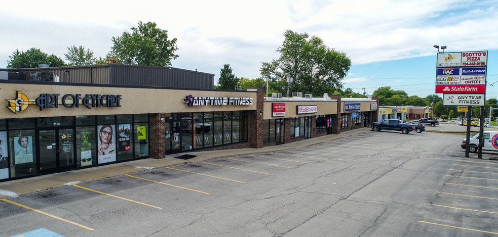 2090-2160 E State St, Hermitage, PA for lease - Building Photo - Image 3 of 4