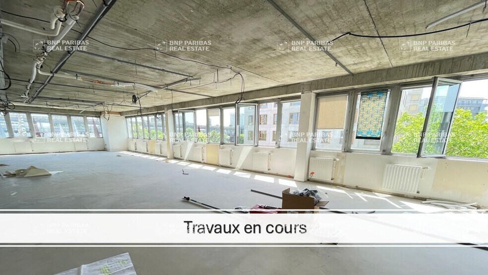 Office in Nantes for lease - Interior Photo - Image 3 of 4