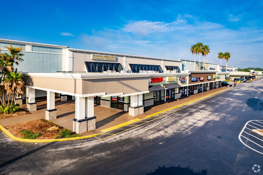 1312-1392 Vine St, Kissimmee, FL à louer - Photo du bâtiment - Image 2 de 2