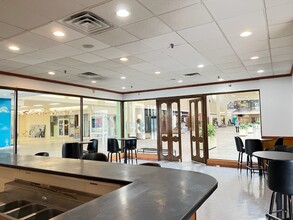 100 Lincoln Sq, Urbana, IL for lease Interior Photo- Image 1 of 12