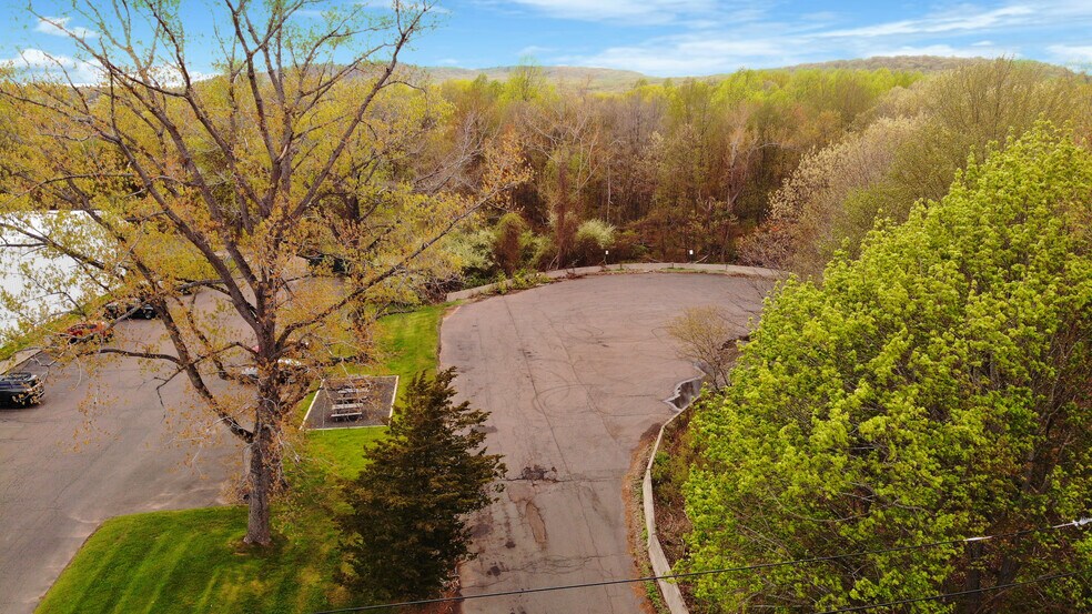 100-150 Dodge Ave, North Haven, CT à vendre - Photo du bâtiment - Image 3 de 15