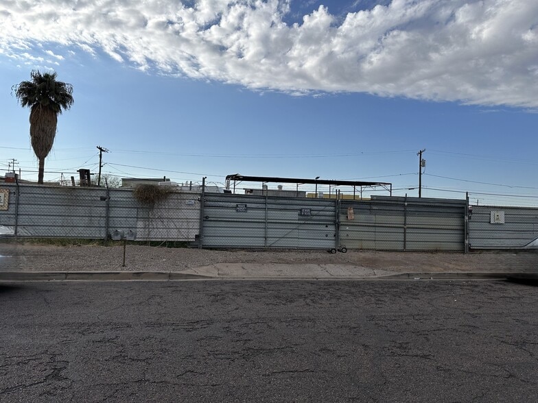 2533 E Jackson St, Phoenix, AZ for sale - Primary Photo - Image 2 of 3