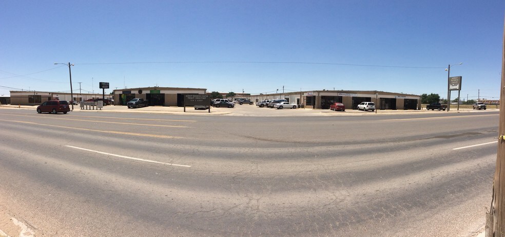 1308 S Midkiff Rd, Midland, TX à louer - Photo du bâtiment - Image 2 de 6