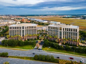 4211 W Boy Scout Blvd, Tampa, FL - AERIAL  map view