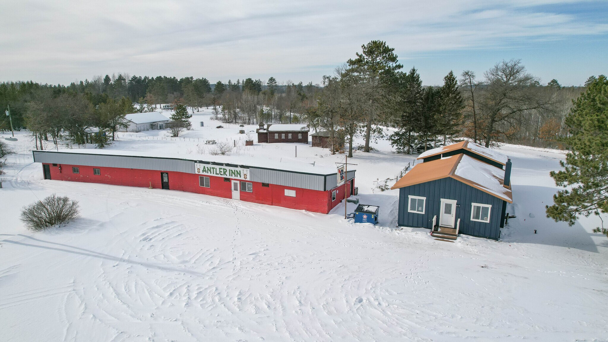 16082 S Antler Inn Rd, Wascott, WI à vendre Photo du bâtiment- Image 1 de 23
