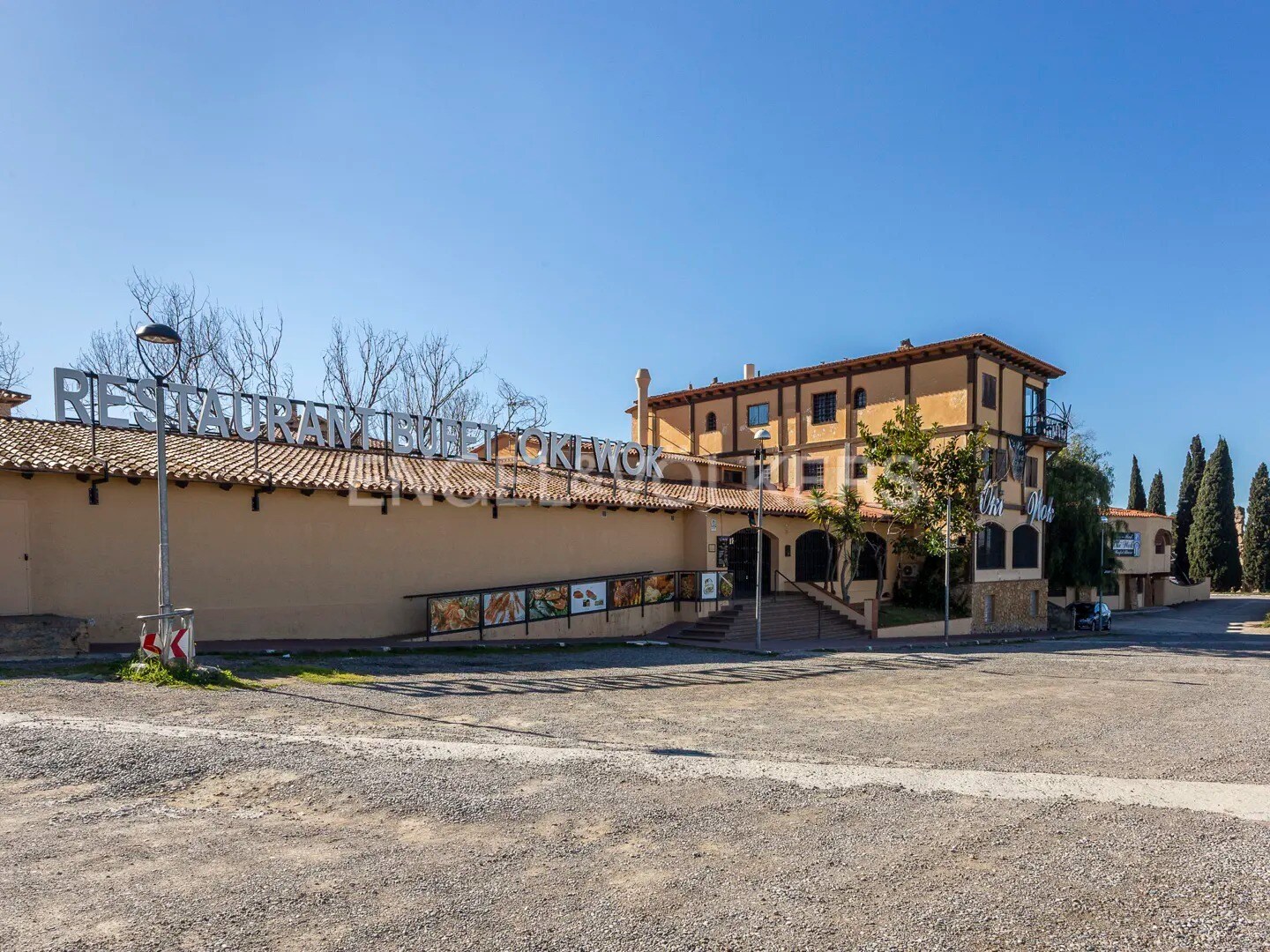 Commerce de détail dans Roda de Berà, Tarragona à vendre Photo du bâtiment- Image 1 de 8