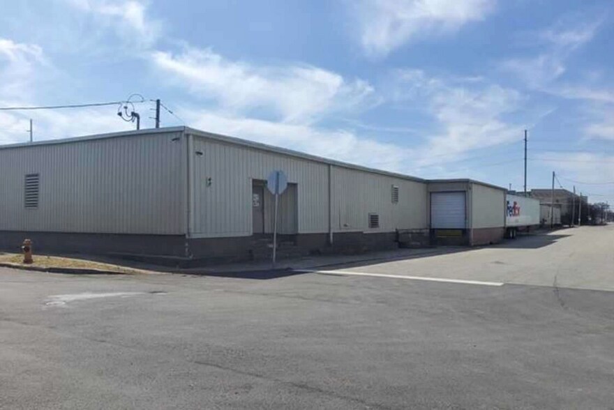 1121 W Kentucky St, Louisville, KY à vendre - Photo du bâtiment - Image 2 de 48