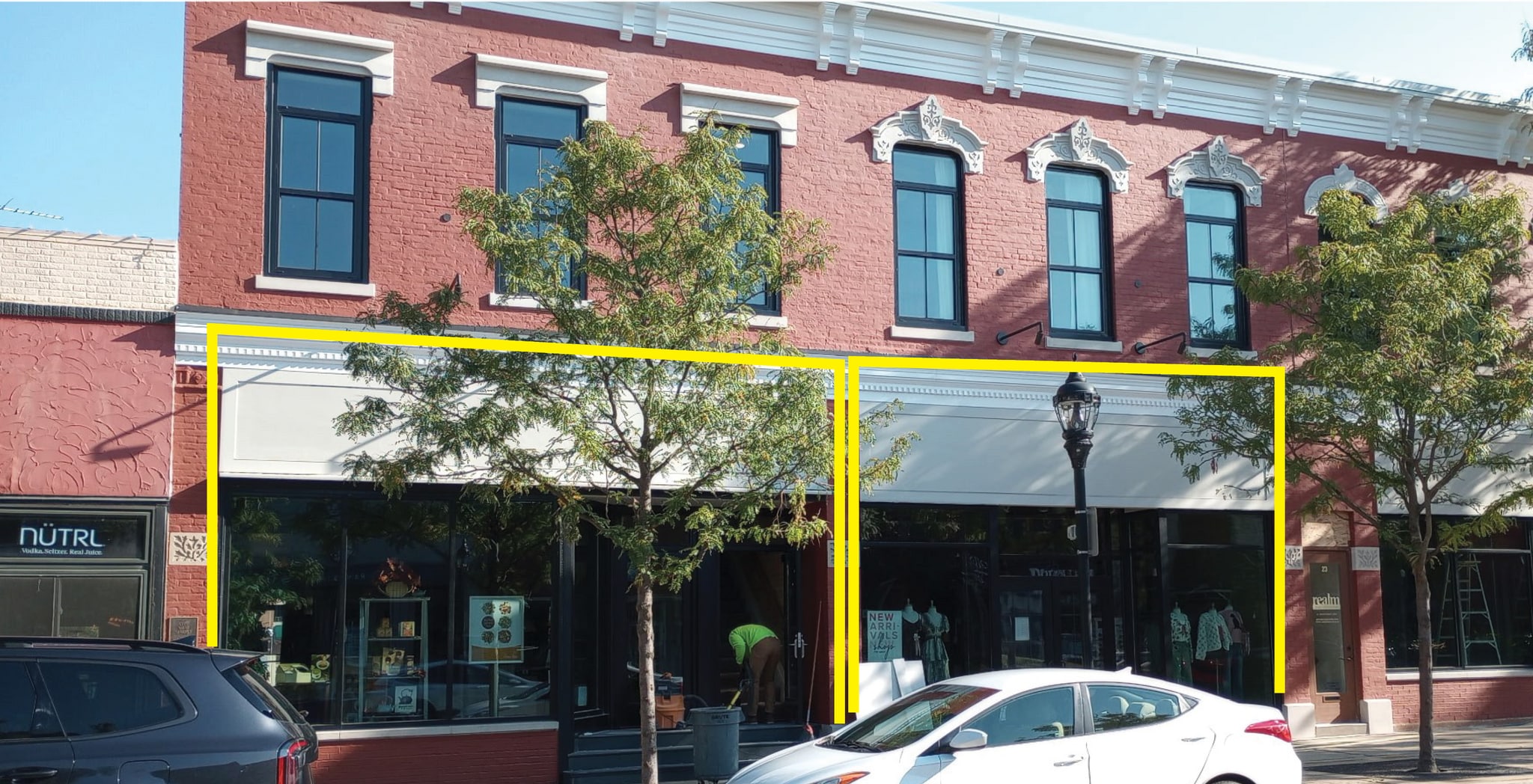 25-27 W Jefferson Ave, Naperville, IL for lease Primary Photo- Image 1 of 2