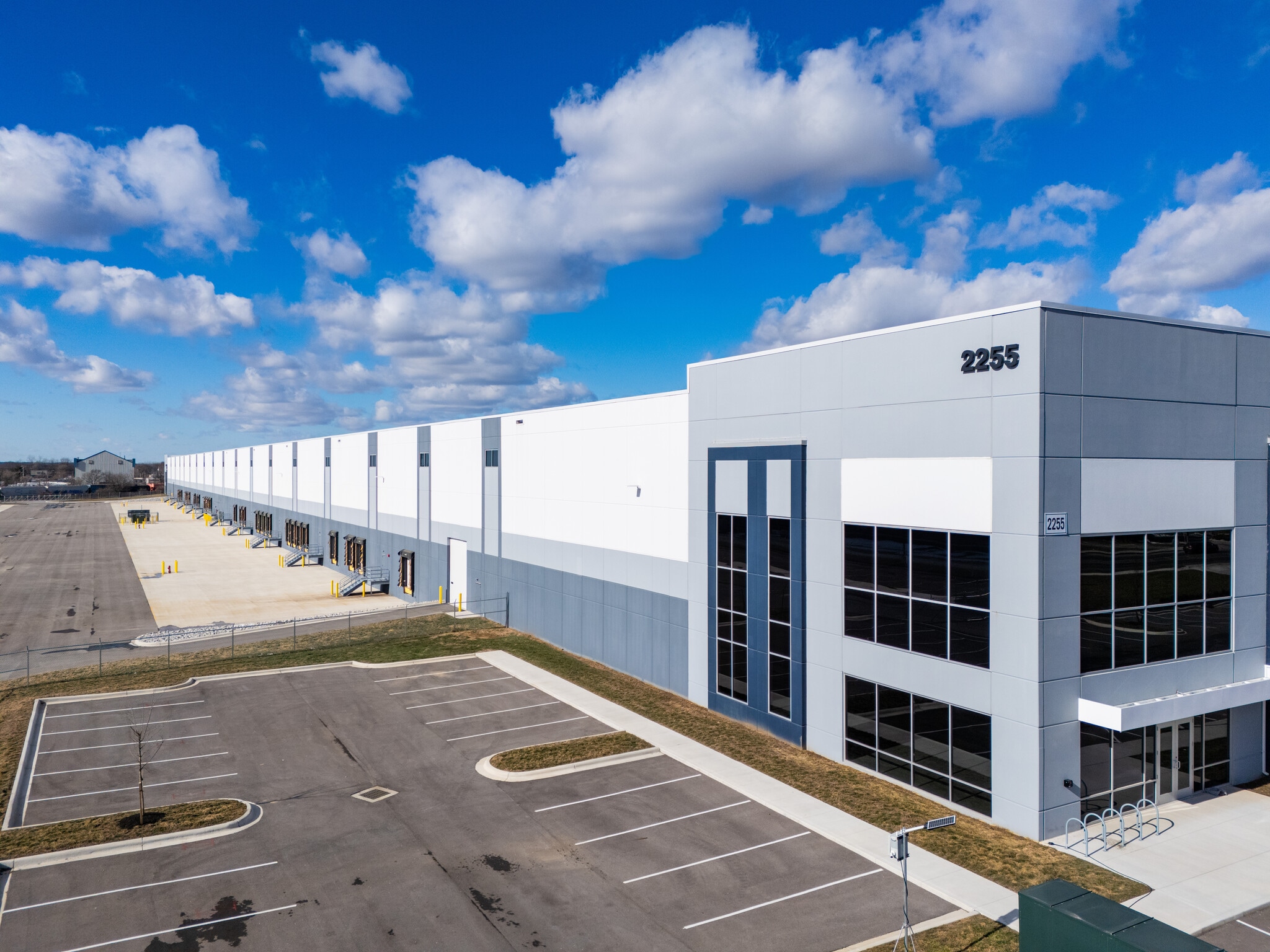 2211 Parsons Ave, Columbus, OH à louer Photo du bâtiment- Image 1 de 1