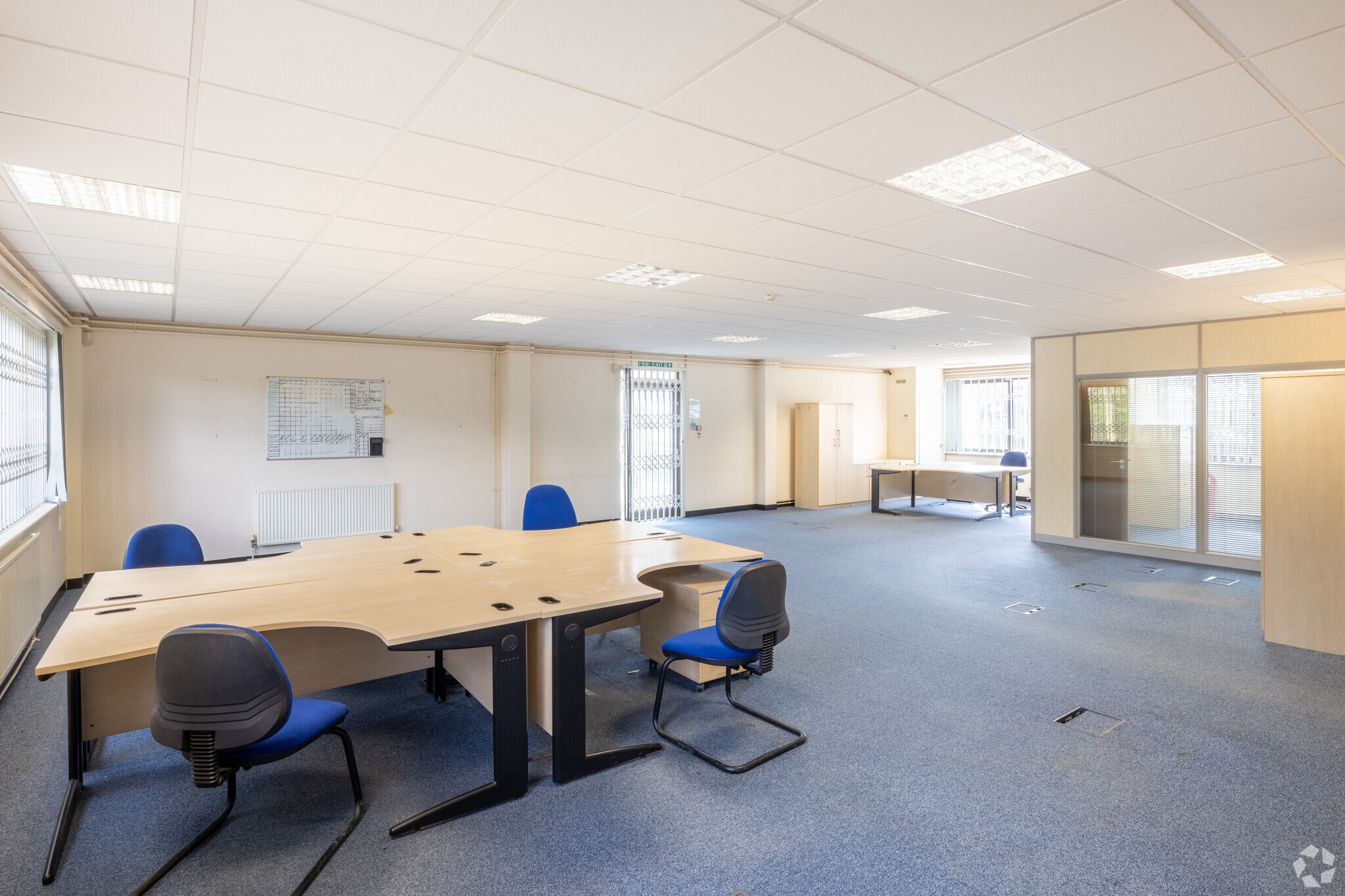 17-18 Thorney Leys Park, Witney for lease Interior Photo- Image 1 of 9