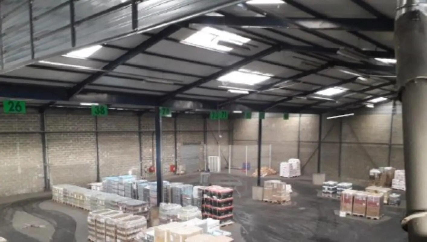 Industriel dans Corbas à louer Photo du bâtiment- Image 1 de 1