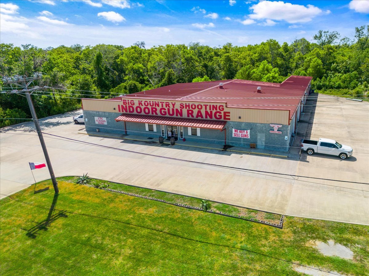 2100 Highway 2004, Richwood, TX for sale Building Photo- Image 1 of 1