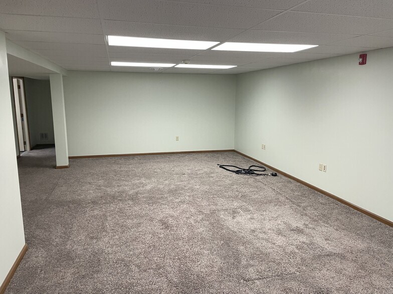 62-82 N Breiel Blvd, Middletown, OH à vendre - Photo du bâtiment - Image 3 de 7