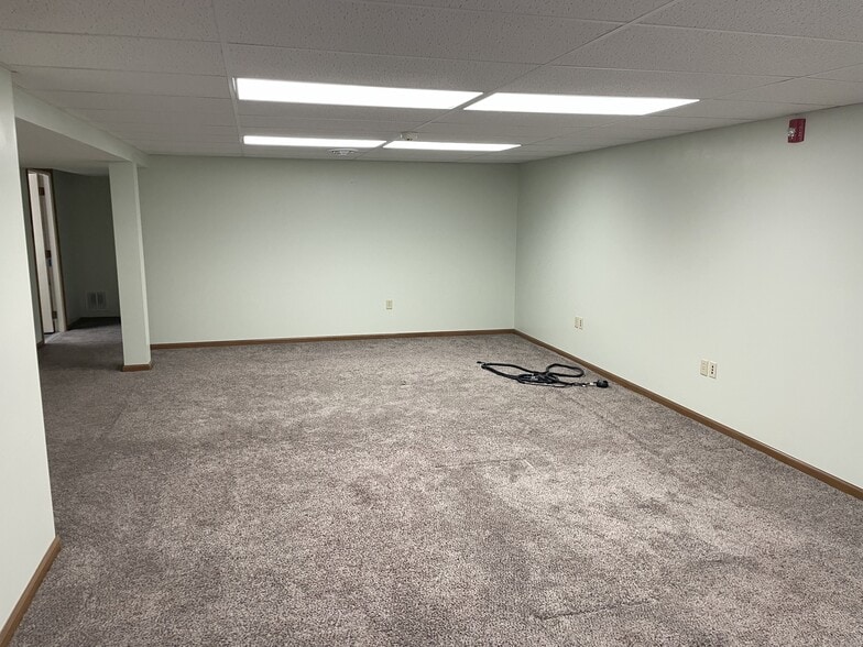 62-82 N Breiel Blvd, Middletown, OH à vendre - Photo du bâtiment - Image 3 de 7