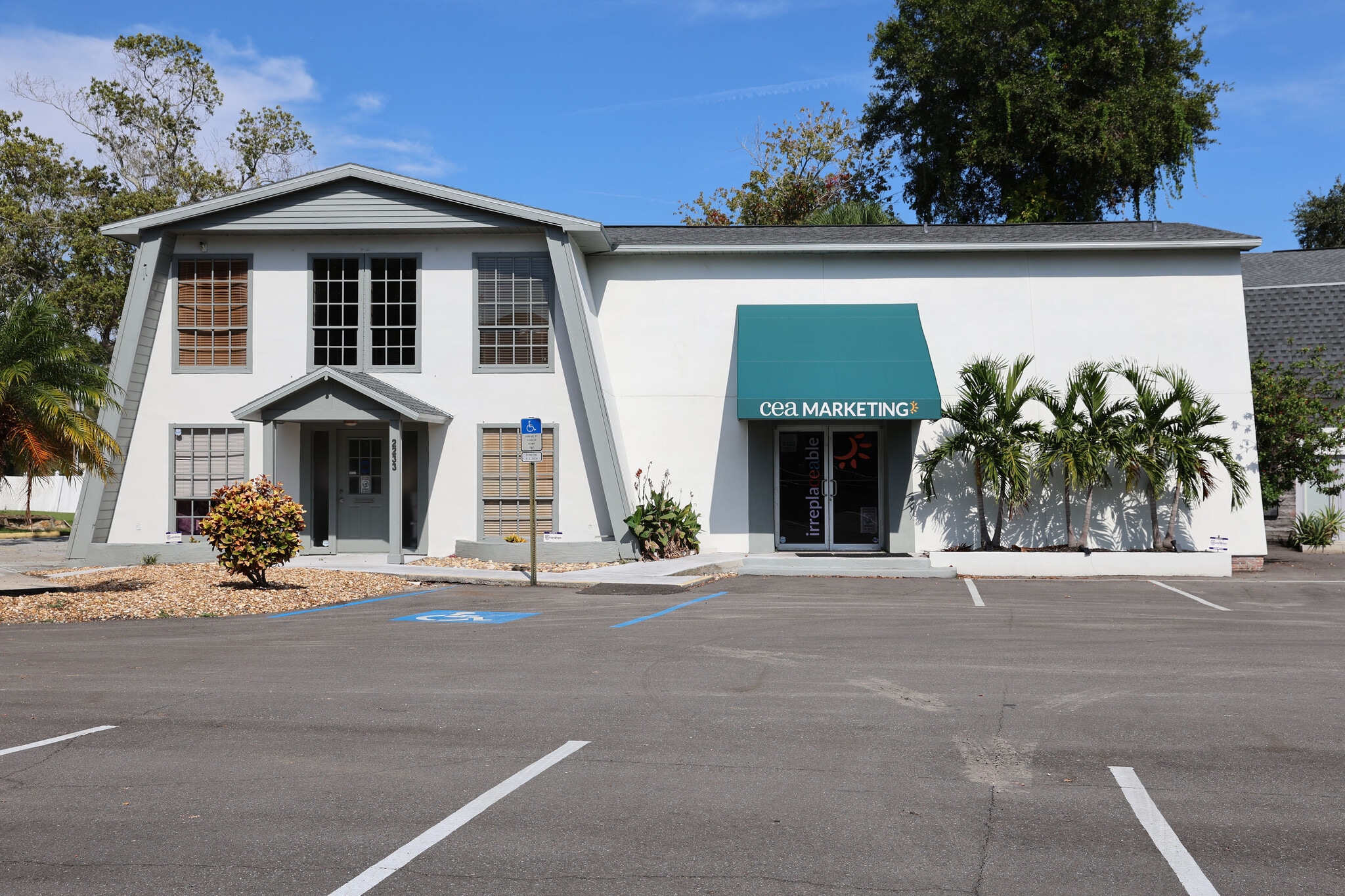 2231-2233 Nursery Rd, Clearwater, FL for lease Building Photo- Image 1 of 12