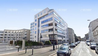 Plus de détails pour 114 Rue De Verdun, Puteaux - Bureau à vendre