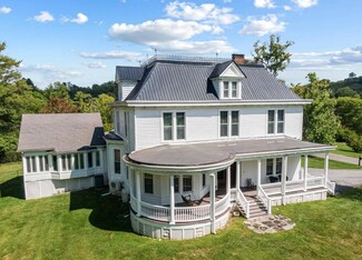 Plus de détails pour 639 Tower St, Tazewell, VA - Spécialité à vendre