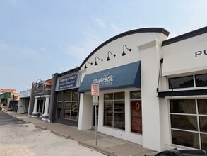 32364-32376 Woodward Ave, Royal Oak, MI for lease Building Photo- Image 2 of 2