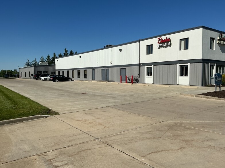 2291 W 4th St, Ontario, OH for lease - Building Photo - Image 1 of 7