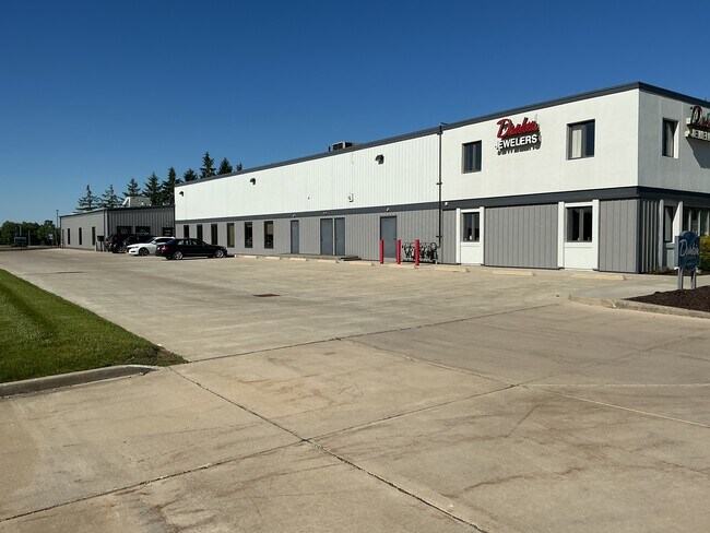 Plus de détails pour 2291 W 4th St, Ontario, OH - Bureau à louer